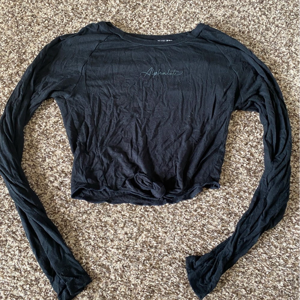 Alphalete Crop